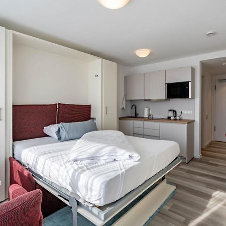Huber Living Basic 106 Appartement Germering Buitenkant foto