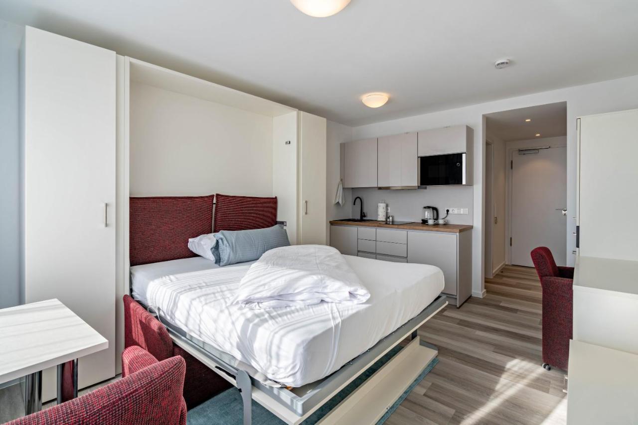 Huber Living Basic 106 Appartement Germering Buitenkant foto