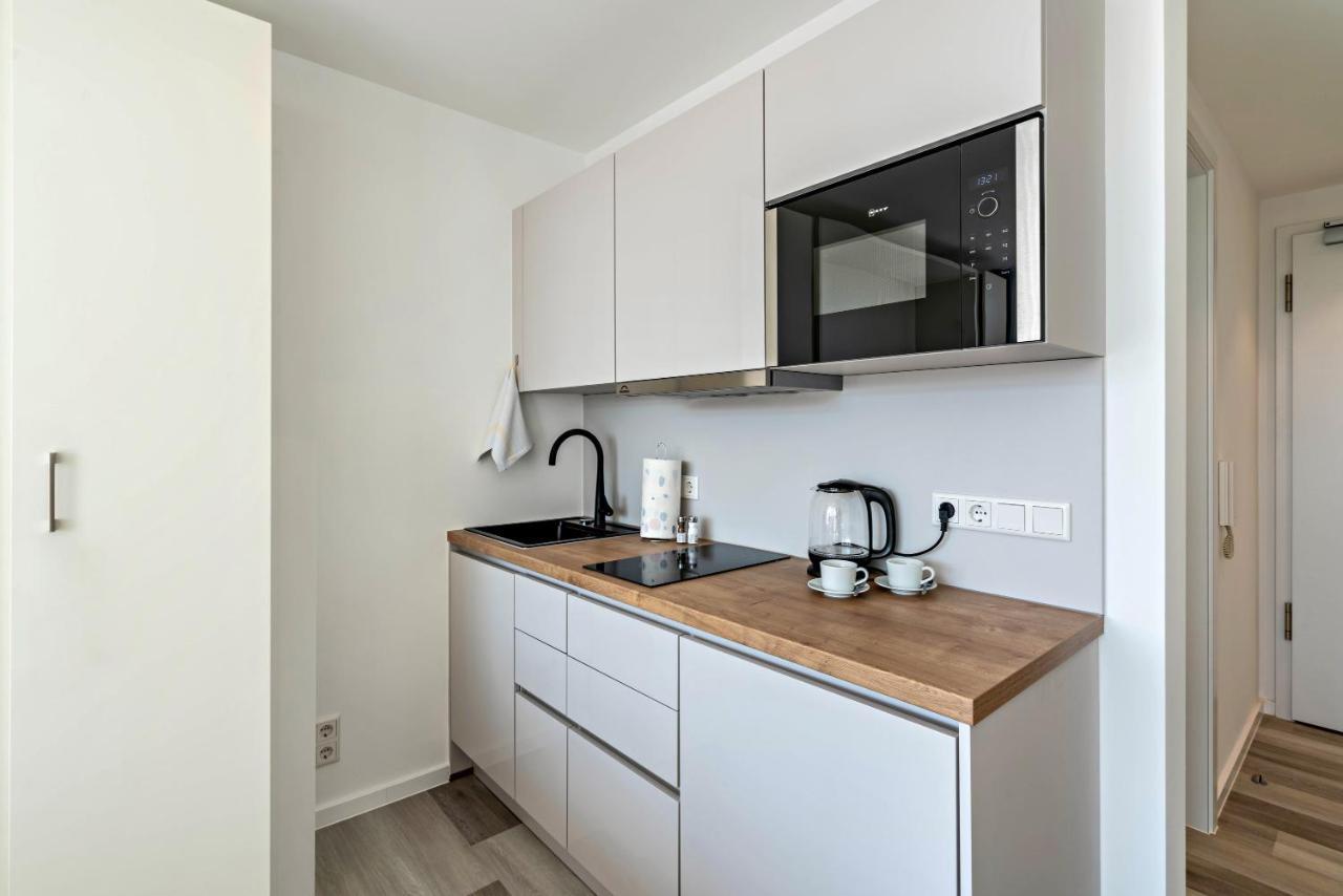 Huber Living Basic 106 Appartement Germering Buitenkant foto