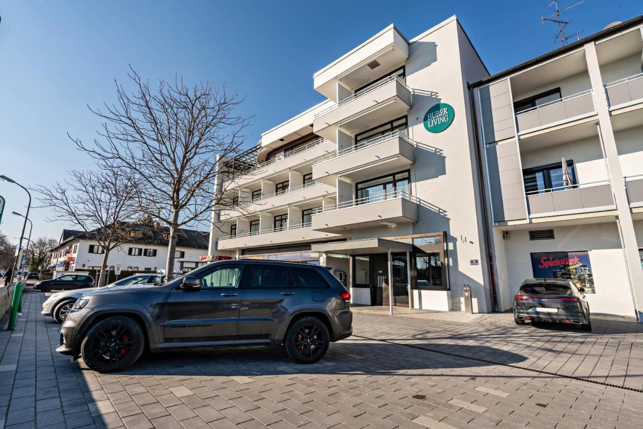Huber Living Basic 106 Appartement Germering Buitenkant foto