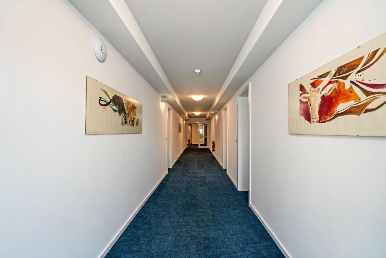 Huber Living Basic 106 Appartement Germering Buitenkant foto